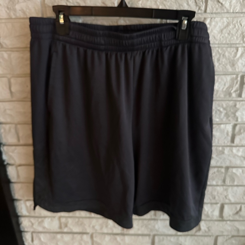 Men's tek gear basketball shorts